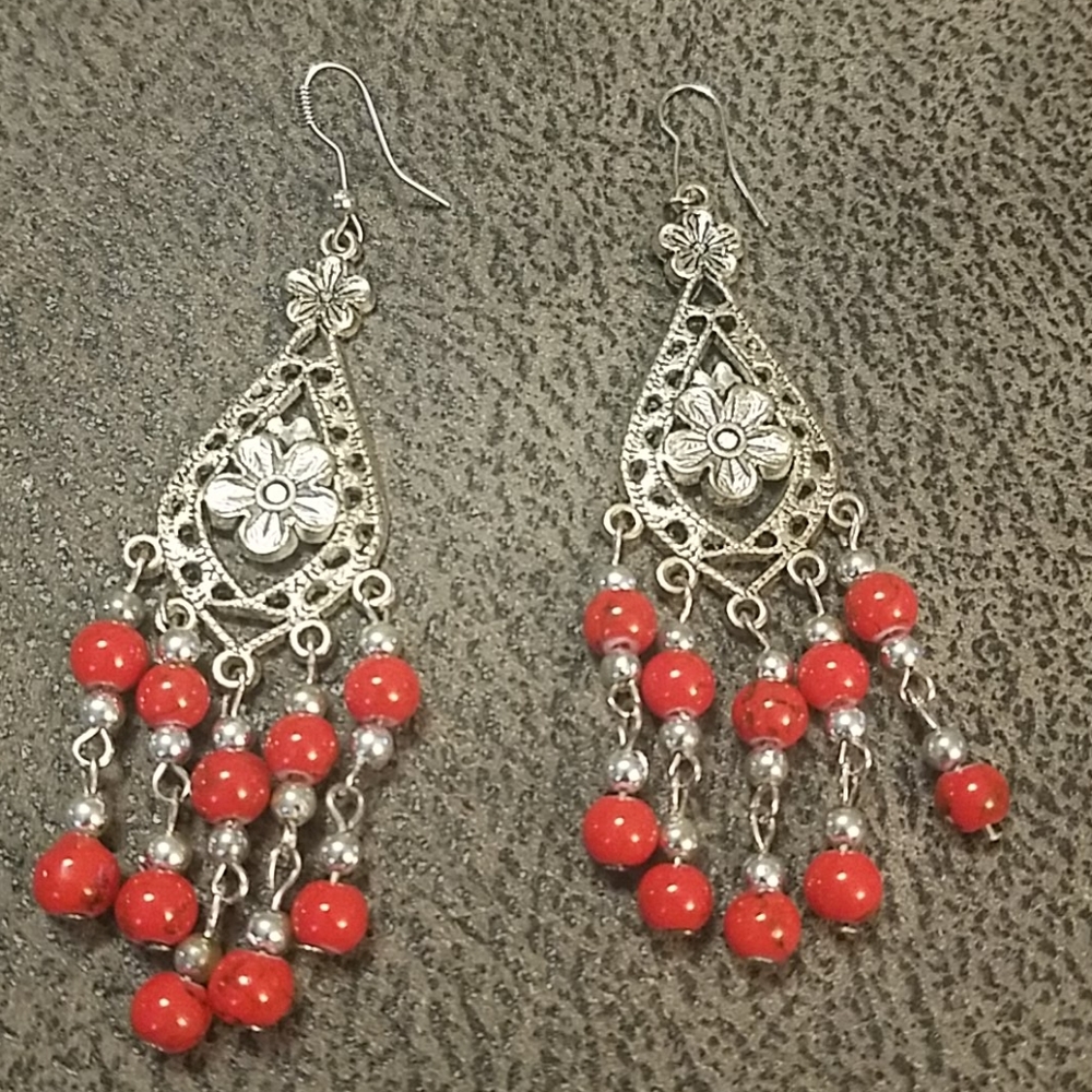 Chandelier earrings✨